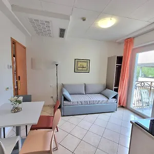 Mare Hotel apartamentowy Rimini