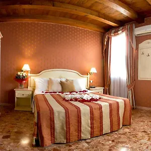 *** Hotel Conterie Italia