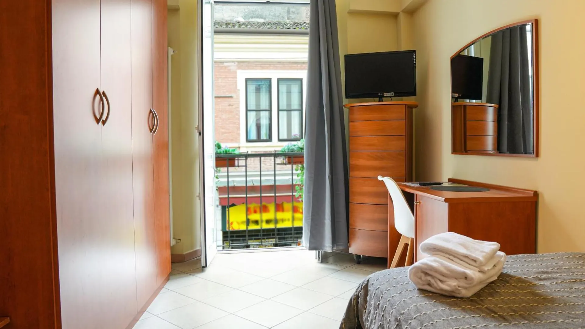 Smart Hotel Ferrara Italy